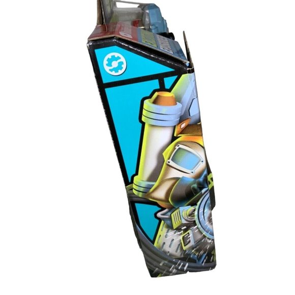 RESCUE HEROES CARLOS KITBASH ACTION FIGURE WITH ACCESSORIES -Fisher Price - Picture 4 of 12